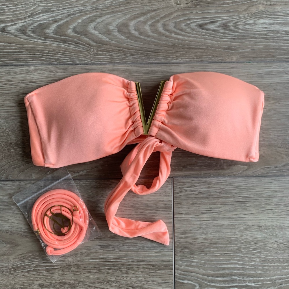 Victoria’s Secret banded bikini top